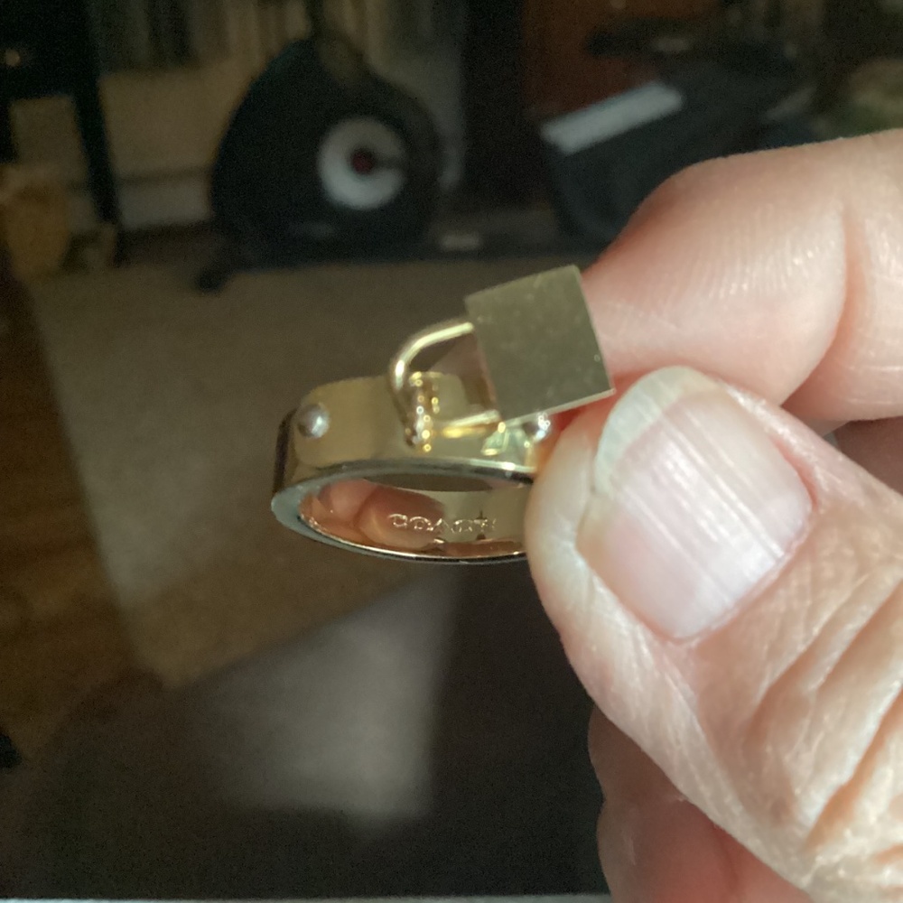 COACH RING - Picture 6 of 6